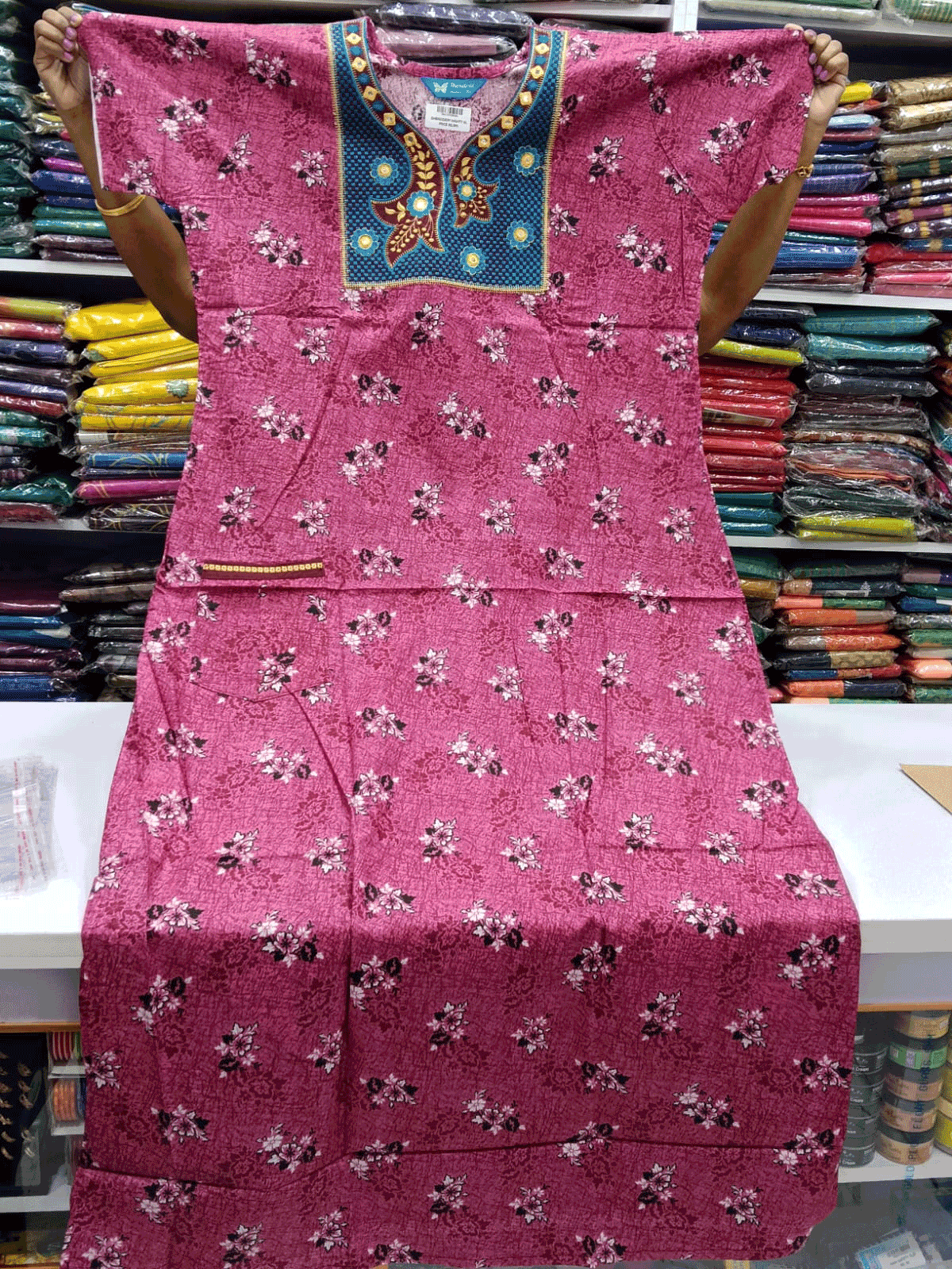 Embroidery-Nighty4-2