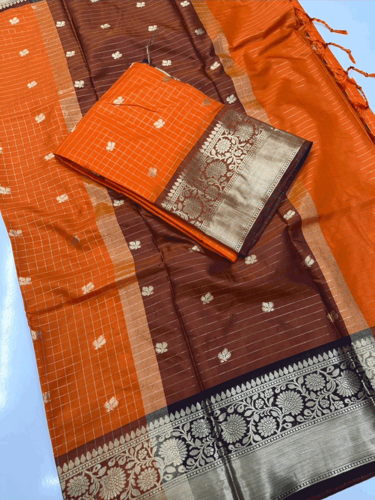 Exclusive Banarasi soft Gadwal Silk Saree1-5